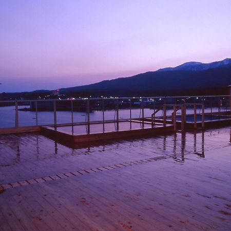 湖畔の宿 吉田家 佐渡市 エクステリア 写真